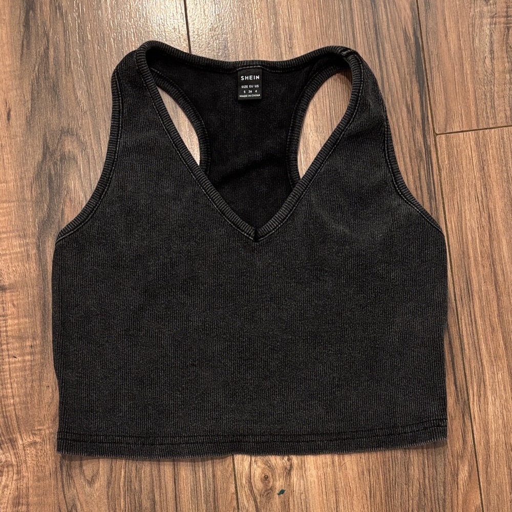 Small Distressed Style Crop Top Ribbed Layering Casual School Clothes Everyday